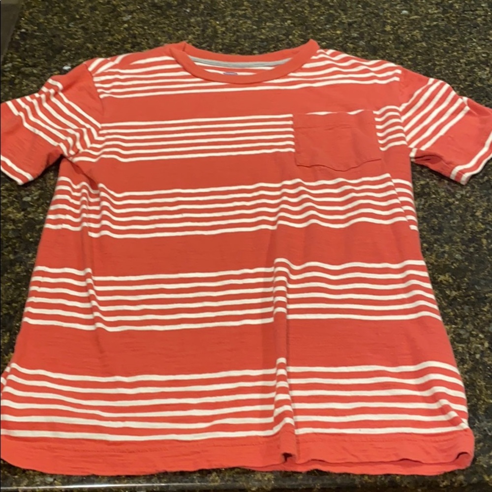 Old navy pocket Tee